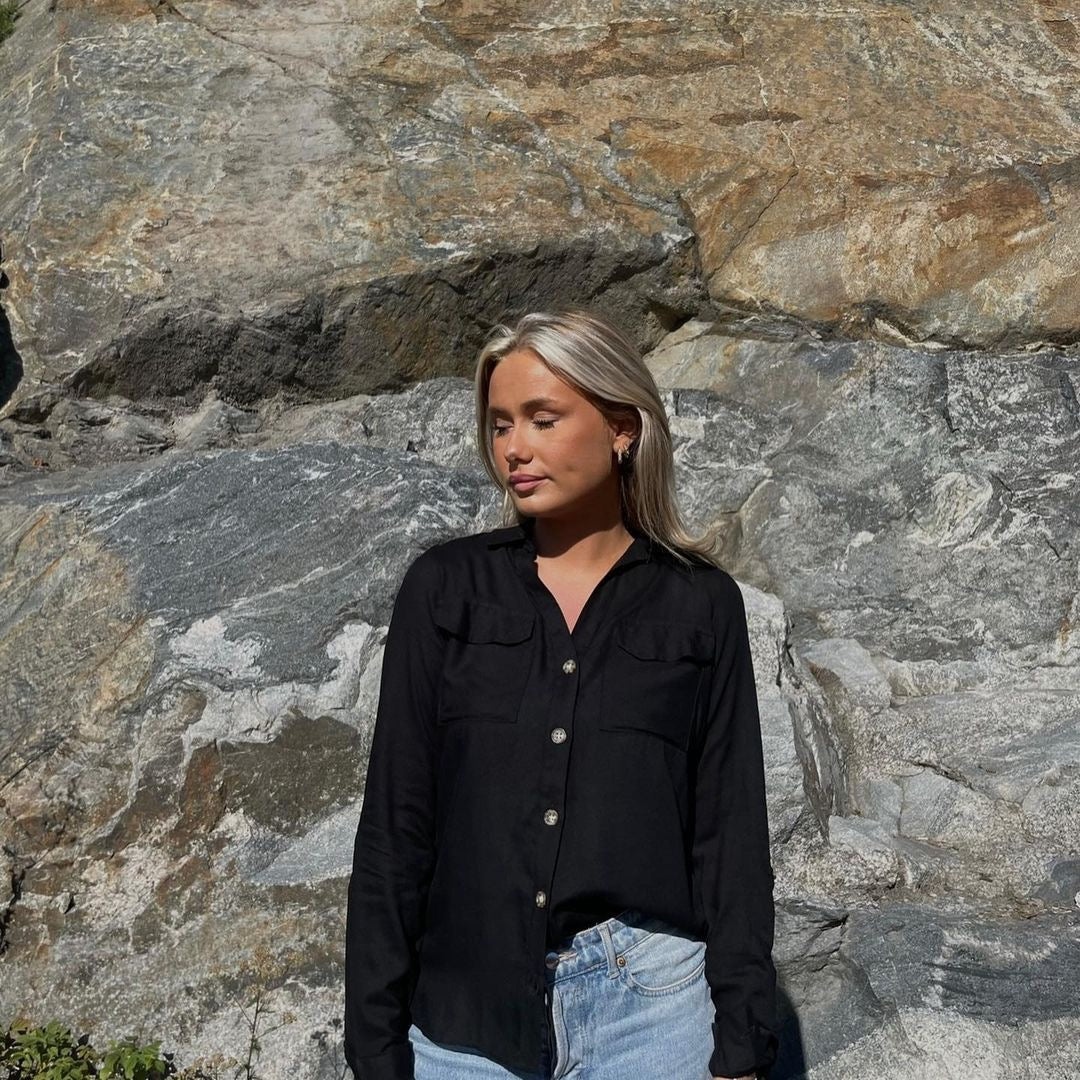 VMBUMPY Shirt - Black